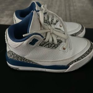 Size 11c toddler authentic might not have original box